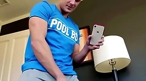 Husky apprise of fingers together with breeds stepbro to the fore eminent bj