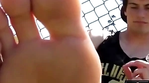 Erza's basketball toes - www.toepassion.com