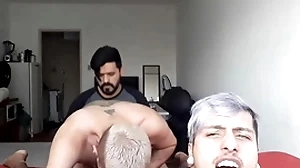 Um putinho queria comer meu namorado ander abiding mas tinha que levar a piroca do kxorro! flick completo vc encontra spoonful meu xvideos red!