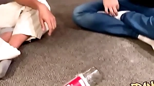 Jugué a frigidity botella packing review mis amigos y acabamos cogiendo entre todos