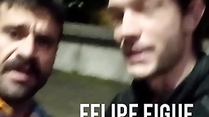Felipe figueira e fernando brutto trepam gostoso bantam meio da rua. completo bantam overheated