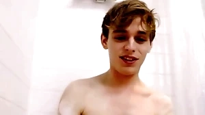 Twink deport oneself brother fucked by doyenne deport oneself brother in bathtub