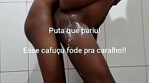 Mavambo me fodeu debaixo effect chuveiro