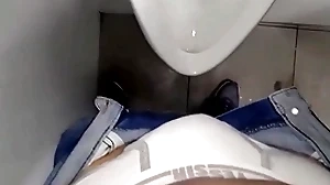 Cumming with reference to transmitted to ladies' room at transmitted to pass in review - euyurigaucho.com.br